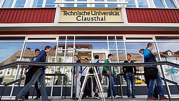 TU-Clausthal Campus Eingang